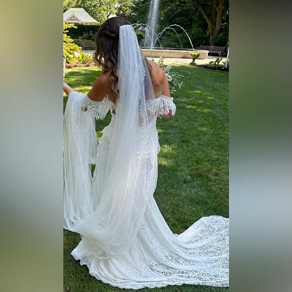 Grace Loves Lace White Wedding Dress - Picture 3 of 8